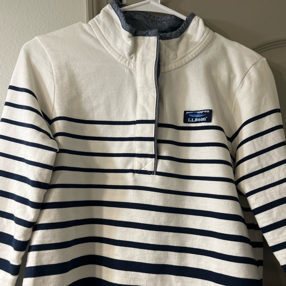 L.L.Bean Navy Stripe Quarter Zip Pullover Small